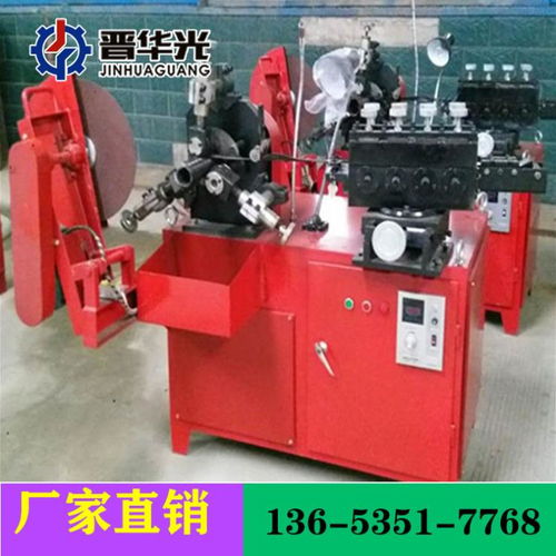 晉工機(jī)械 山西路邊石滑模成型機(jī)，筑路設(shè)備創(chuàng)新領(lǐng)航者
